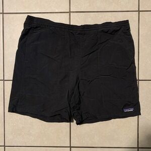 Patagonia Men's Medium Black Outdoor Hiking Shorts Lightweight Trail Shorts